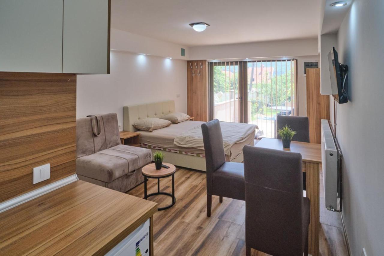 Apartmani Tvins Soko Banja Exterior foto